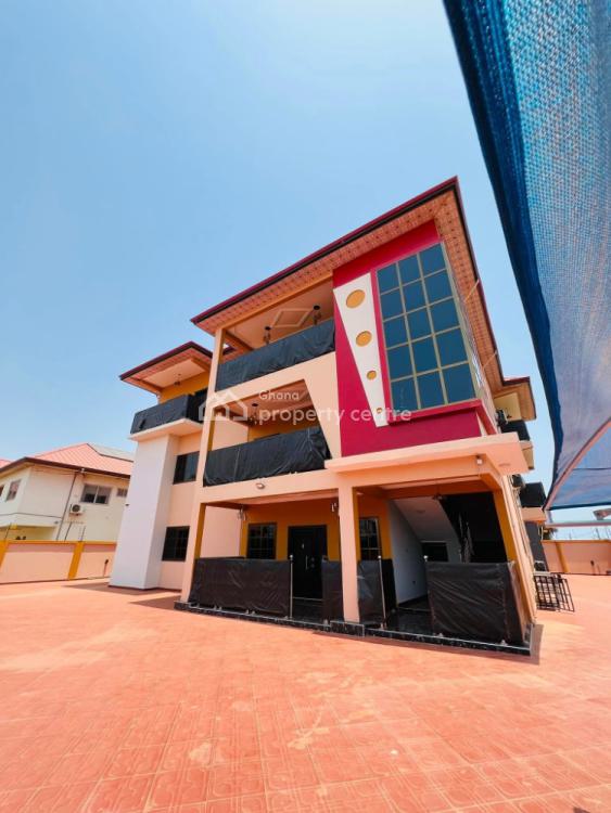 Executives 4 Bedrooms Apartment at East Airport, East Airport, Airport Residential Area, Accra, House for Rent