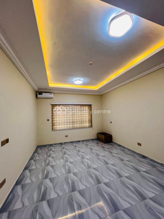 Executives 4 Bedrooms Apartment at East Airport, East Airport, Airport Residential Area, Accra, House for Rent