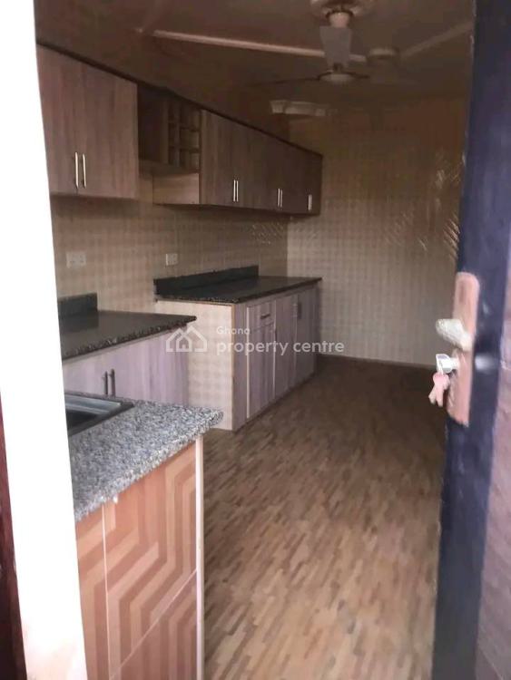 Executives 3 Bedroom Apartment at East Airport ,burma Hills, East Airport, Airport Residential Area, Accra, Apartment for Rent