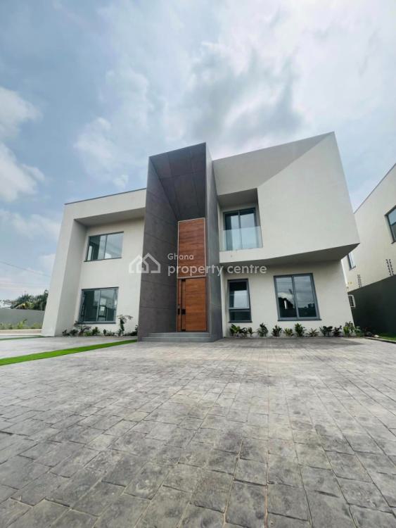 Executives 4 Bedrooms House with Boys Quarters at East Legon, East Legon, Accra, House for Sale