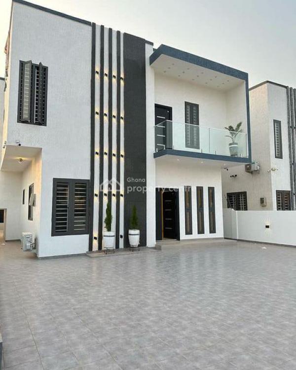 Executives 4 Bedrooms House with Boys Quarters at East Legon, East Legon, Accra, House for Sale