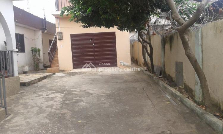 Executives 4 Bedroom House Plus 2bedroom Outhouse at Achiemota Mills 7, Achimota, Accra, House for Sale