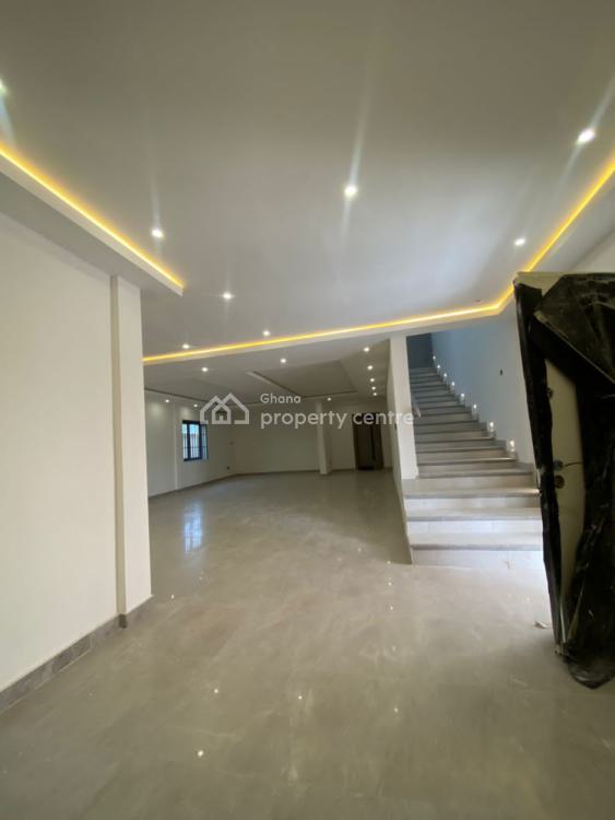 Executive 4 Bedroom House at Tse Addo, Tse Addo, Accra, House for Sale