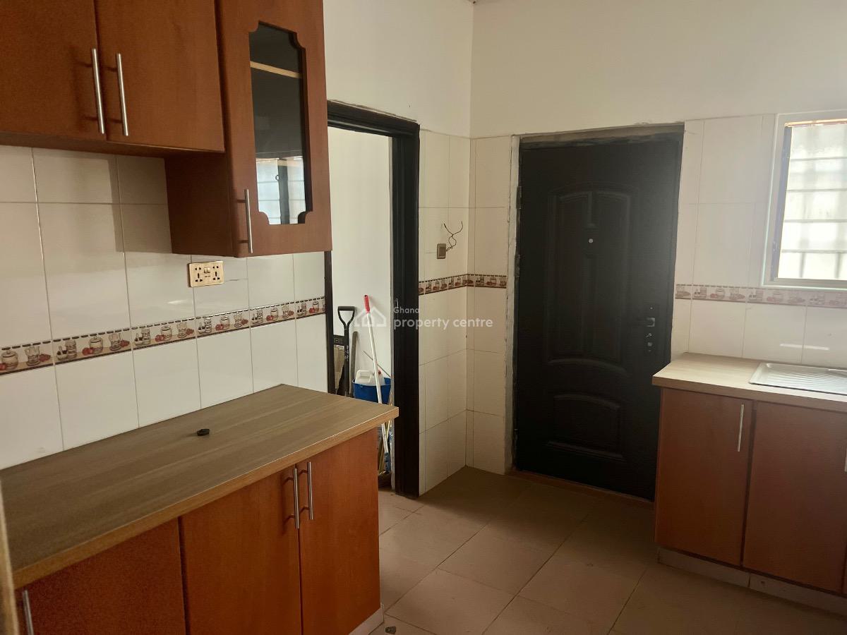 3 Bedrooms House, Tema Community 25, Tema, Accra, House for Rent