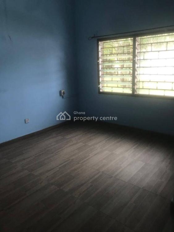 Executive Unfurnished 3 Bedroom House Plus 3 Outer House at  Kaneshie, North Kaneshie, Accra, House for Rent