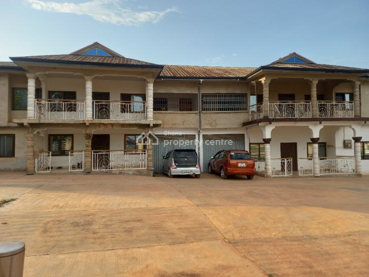 For Rent 4 Bedrooms Flat/ Apartment, Kenyasi, Near Buokrom, Kumasi Airport., Kumasi