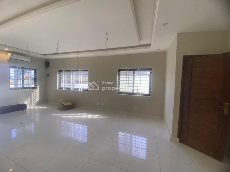 Executive 3 Bedrooms House, Oyarifa, Oyarifa, La Nkwantanang Madina Municipal, Accra, Detached Bungalow for Sale