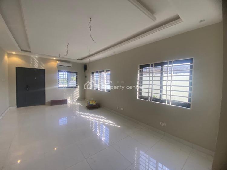 Executive 3 Bedrooms House, Oyarifa, Oyarifa, La Nkwantanang Madina Municipal, Accra, Detached Bungalow for Sale