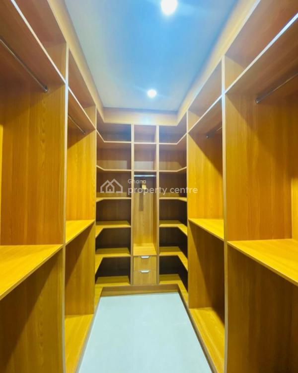 Executives Furnished 2 Bedroom Apartment at Cantonments, Cantonments, Accra, Apartment for Rent