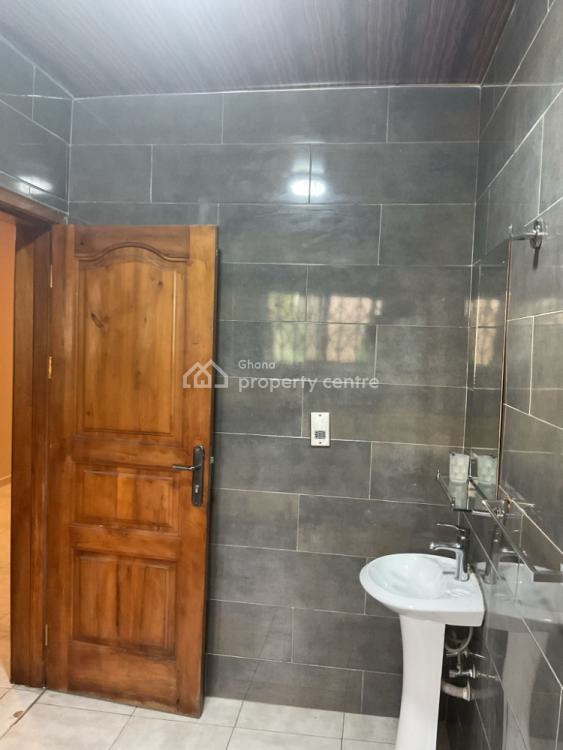 Executive 4 Bedroom House with Swimming Pool at Airport Residential, Airport Residential Area, Accra, House for Rent