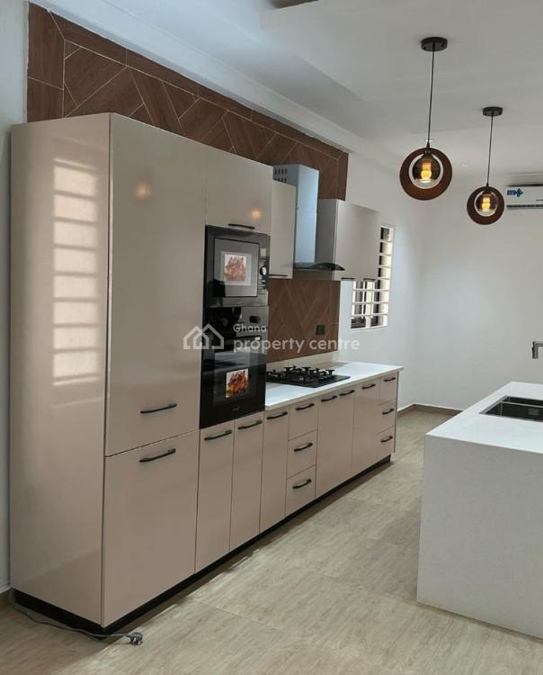Executives 4 Bedroom House at Cantonments, Cantonments, Accra, House for Rent