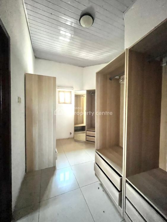 Executives 4 Bedroom House at Cantonment, Cantonments, Accra, House for Rent