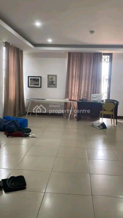 Executives 4 Bedroom House with Large Compound and Garden at Abelemkpe, Abelemkpe, Accra, House for Rent
