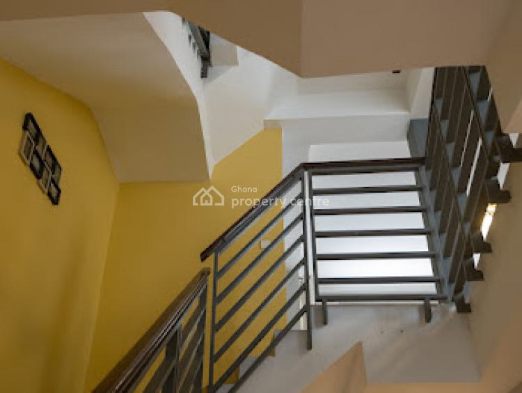 Executives 4 Bedroom Townhouse in Gated Community at North Ridge, North Ridge, Accra, Townhouse for Rent