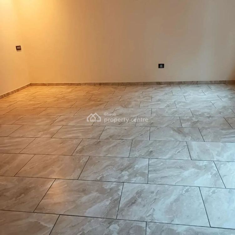 Executive 4 Bedrooms Townhouses at Dzorwulu, Dzorwulu, Accra, Townhouse for Rent