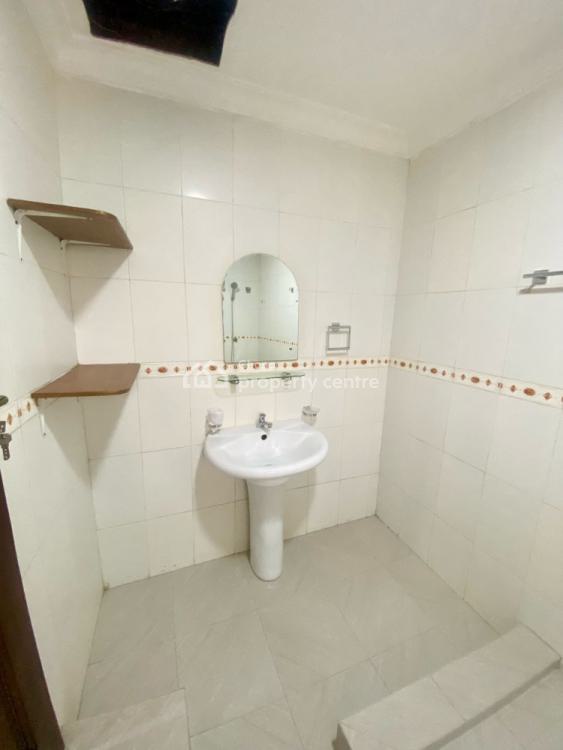 Executive 6 Bedroom House at Ashongman Estate, Ga East Municipal, Accra, House for Rent