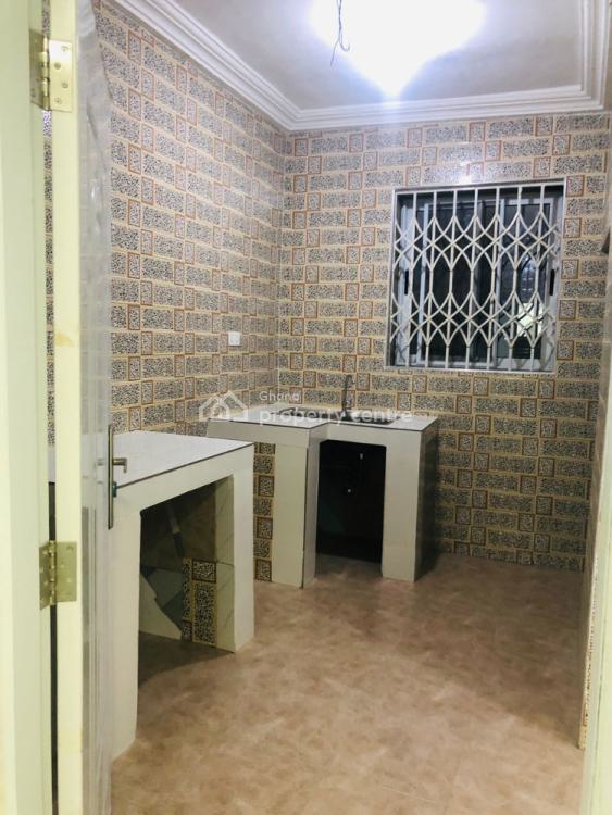 Executive 2 Bedrooms Apartments at Lapaz Racecourse Last Stop, Lapaz, Accra, Apartment for Rent