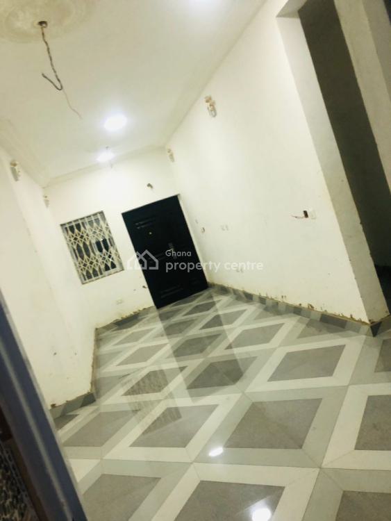 Executive 2 Bedrooms Apartments at Lapaz Racecourse Last Stop, Lapaz, Accra, Apartment for Rent