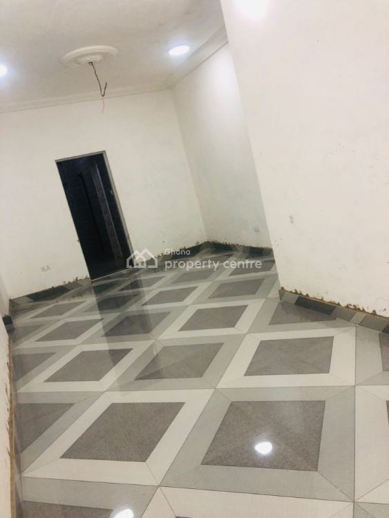 Executive 2 Bedrooms Apartments at Lapaz Racecourse Last Stop, Lapaz, Accra, Apartment for Rent