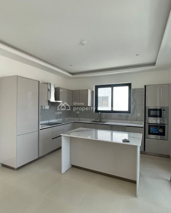 Executive 2 Bedroom House at Labone, North Labone, Accra, Apartment for Rent