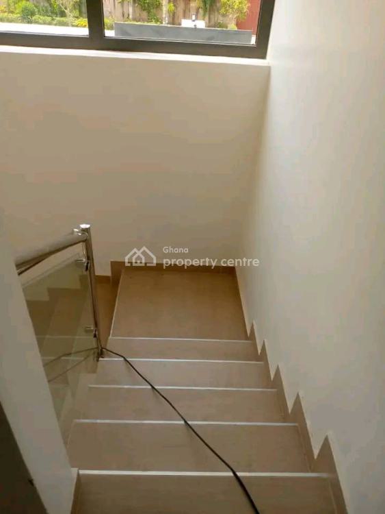 Executive 2 Bedroom Townhouse at Cantonments, Accra-ghana, Cantonments, Accra, Townhouse for Rent