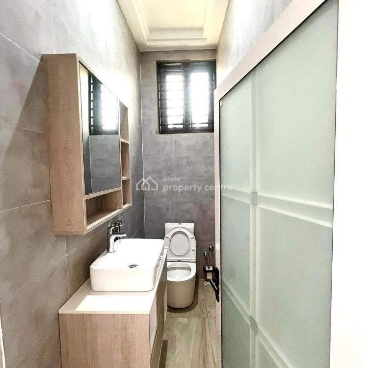 Executive 2 Bedrooms Apartments at East Airport, East Airport, Airport Residential Area, Accra, Apartment for Rent