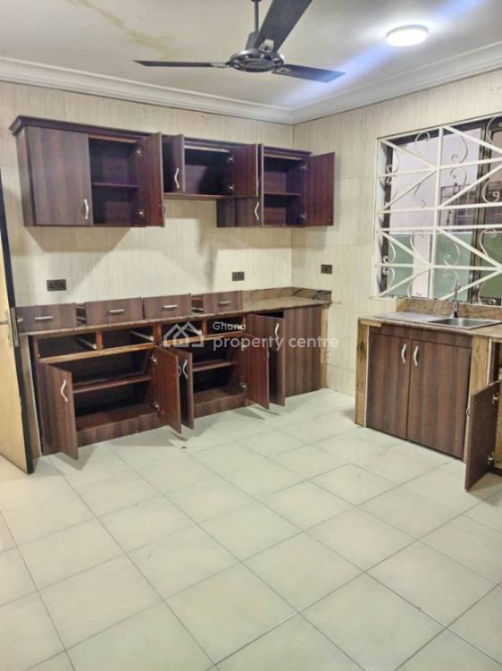 Executive 4 Bedrooms House with Boys Quarters at Westland Junction, Adenta, Adenta Municipal, Accra, House for Rent