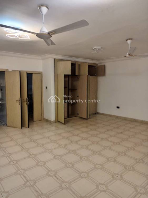 Executive 4 Bedrooms House with Boys Quarters at Westland Junction, Adenta, Adenta Municipal, Accra, House for Rent
