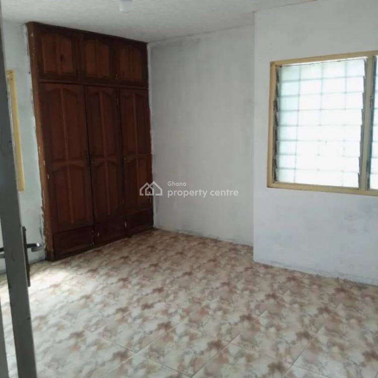 Executive 6 Bedrooms Self Compound House at Gbawe Macarthy Hills, Gbawe, Ga South Municipal, Accra, House for Rent