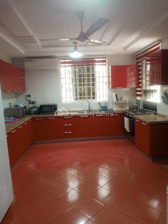For Sale 5bedroom House Achimota, Ola Street, Ga West Municipal, Accra
