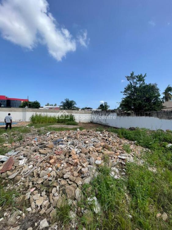 For Sale 10bedroom Old House, 210 Osu Badu Street, Accra Metropolitan