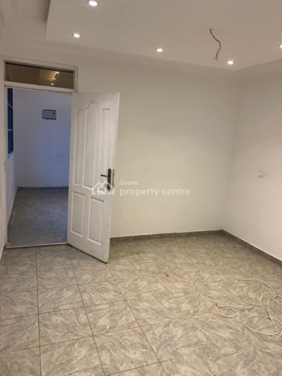 Executive 2 Bedroom Apartment at Tseaddo Around Pillar 2, Tse Addo, Accra, Apartment for Rent