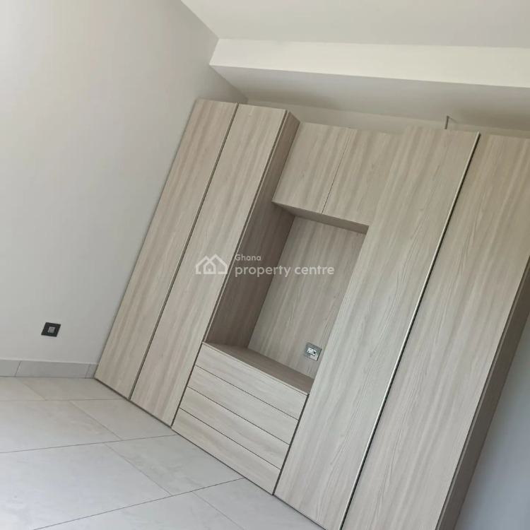 Executive 4 Bedroom Townhouse at Airport Residential, Airport Residential Area, Accra, Townhouse for Rent
