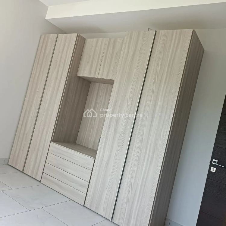 Executive 4 Bedroom Townhouse at Airport Residential, Airport Residential Area, Accra, Townhouse for Rent