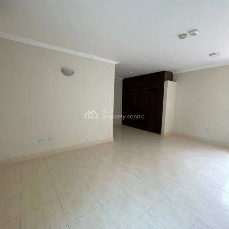Executive 5 Bedroom House with Boys Quarters at Cantonments, Cantonments, Accra, House for Rent