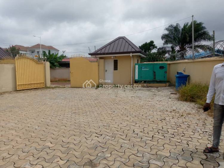 Executive 5 Bedrooms House with 2 Rooms Out House at Roman Ridge, Roman Ridge, Accra, House for Rent