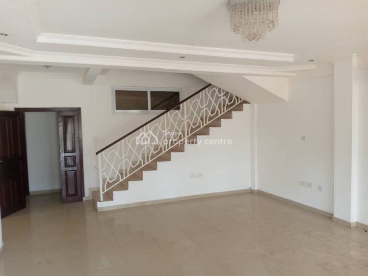 Executive 5 Bedrooms House with 2 Rooms Out House at Roman Ridge, Roman Ridge, Accra, House for Rent
