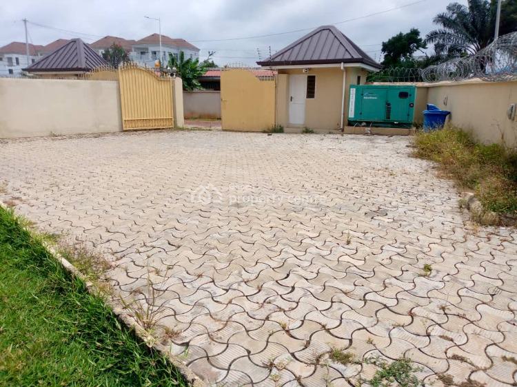 Executive 5 Bedrooms House with 2 Rooms Out House at Roman Ridge, Roman Ridge, Accra, House for Rent