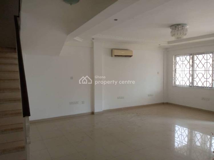 Executive 5 Bedrooms House with 2 Rooms Out House at Roman Ridge, Roman Ridge, Accra, House for Rent