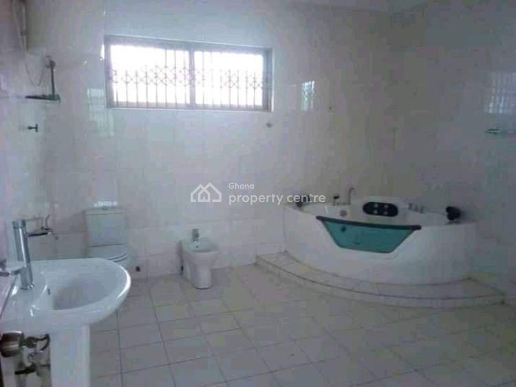 Execuitve 4 Bedroom Townhouse at Dzorwulu, Dzorwulu, Accra, House for Rent