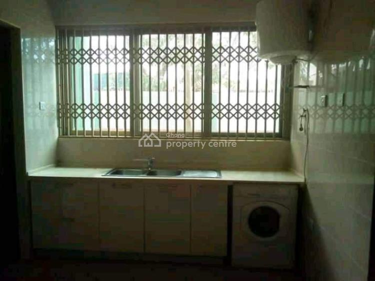 Execuitve 4 Bedroom Townhouse at Dzorwulu, Dzorwulu, Accra, House for Rent