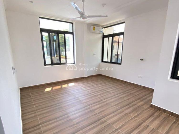 Executive 4 Bedroom House with Boys Quarters at Cantonments, Cantonments, Accra, House for Rent