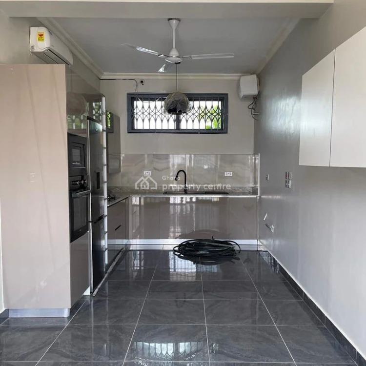 Executive Furnished 4 Bedrooms Self Compound House at Cantoments, Cantonments, Accra, House for Rent