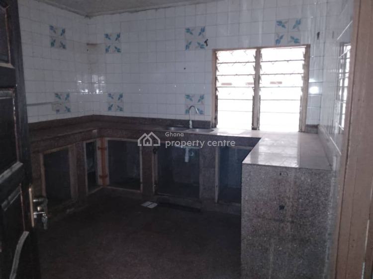 Executive 4 Bedroom House at Dzorwulu Plant Pool, Dzorwulu, Accra, House for Rent