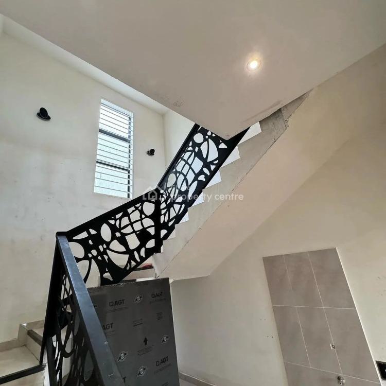 Executive 5 Bedrooms House at Lakeside Estate, Ashaley Botwe, Adenta Municipal, Accra, House for Sale