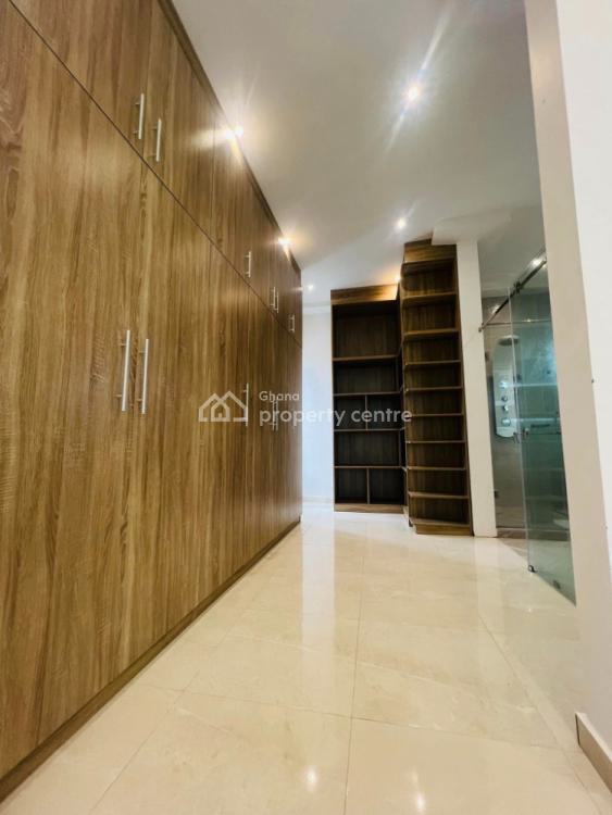 Executive Newly Built 4 Bedrooms House with Boys Quaters at Ogbojo, Ogbojo, Adenta Municipal, Accra, House for Sale