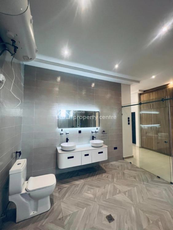 Executive Newly Built 4 Bedrooms House with Boys Quaters at Ogbojo, Ogbojo, Adenta Municipal, Accra, House for Sale