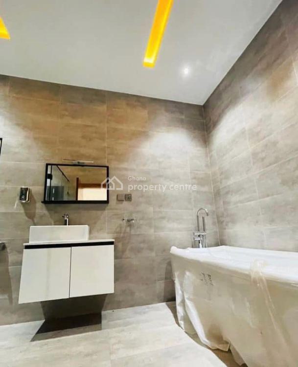 Executive Newly Built 4 Bedrooms Detached House at Adenta Sda, Adenta Municipal, Accra, House for Sale