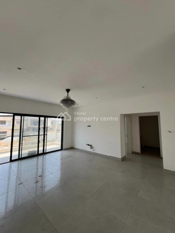 Executive Newly Built 5bedrooms House with Boysquaters at East Airport, Airport Residential Area, Accra, House for Sale