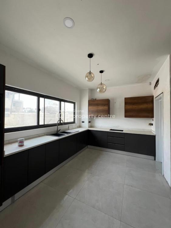 Executive Newly Built 5bedrooms House with Boysquaters at East Airport, Airport Residential Area, Accra, House for Sale